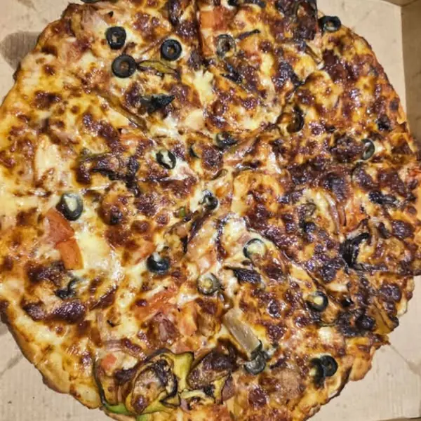 Nile kebab pizza